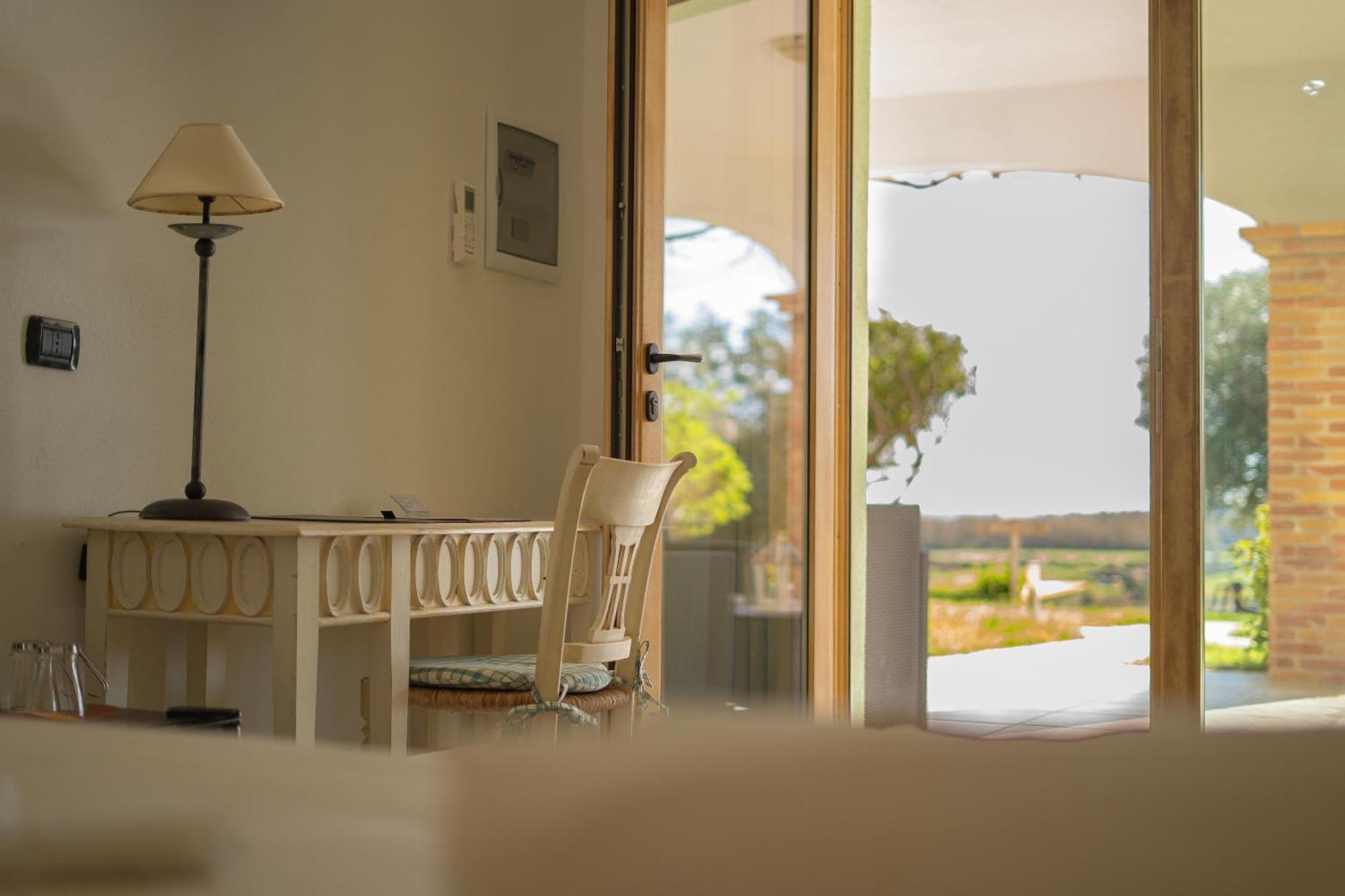 Hotel Essenza Di Mirto La Caletta Exteriér fotografie
