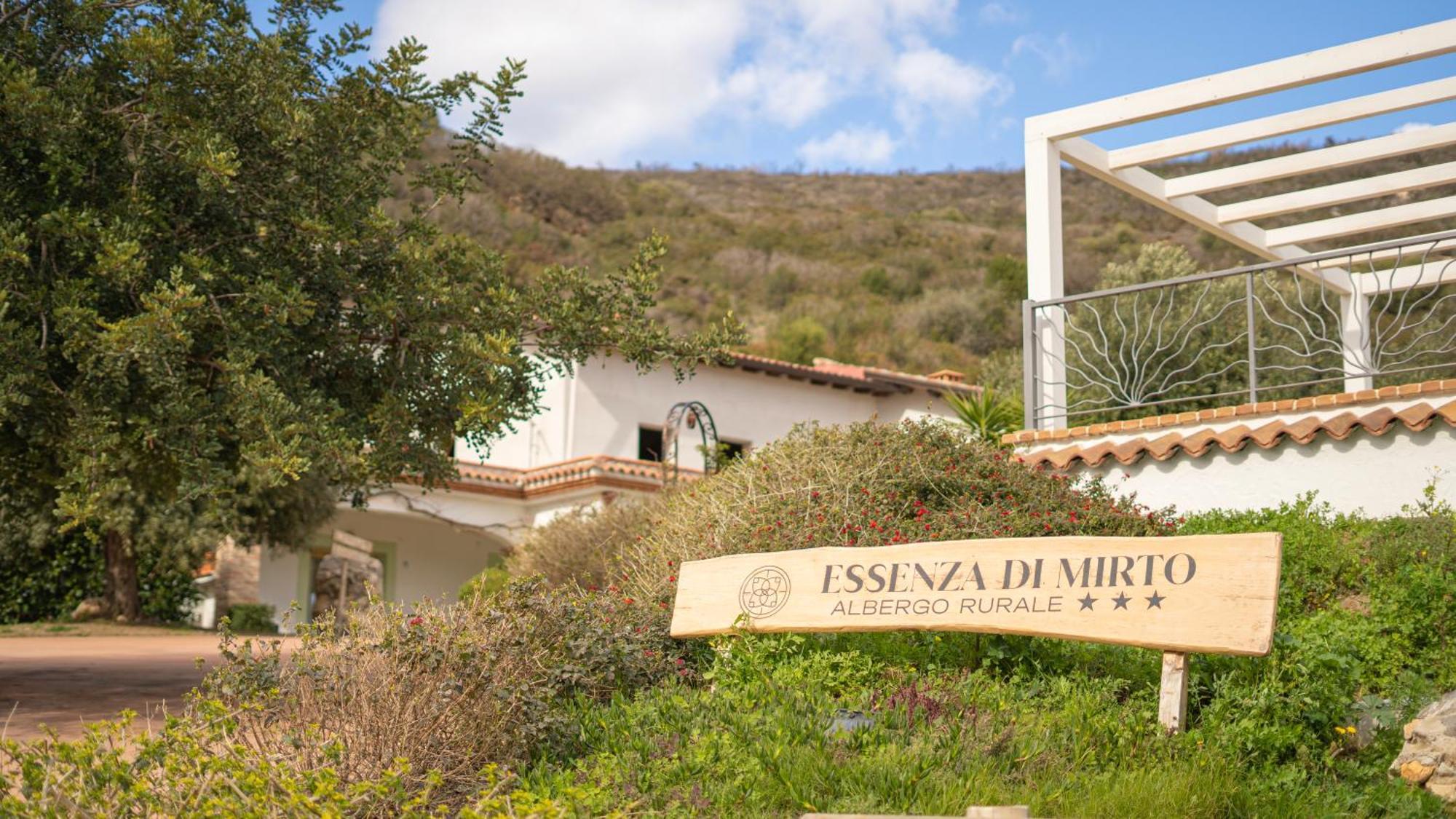 Hotel Essenza Di Mirto La Caletta Exteriér fotografie